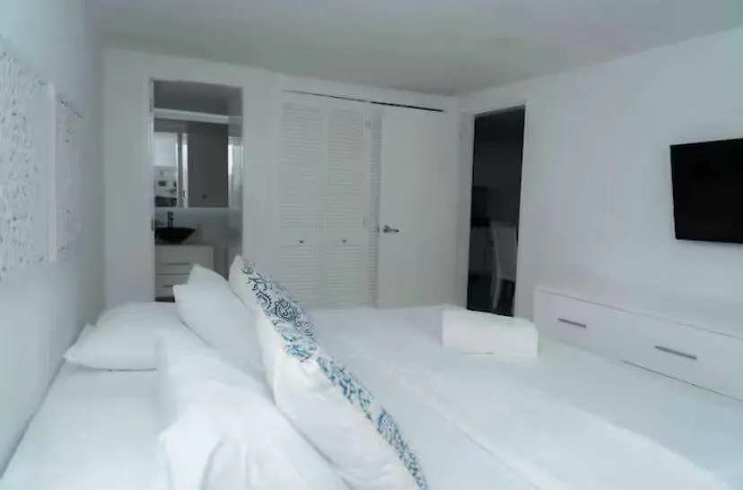 Reef Aptos 1 Cuadra De La Playa San Andrés Apartment