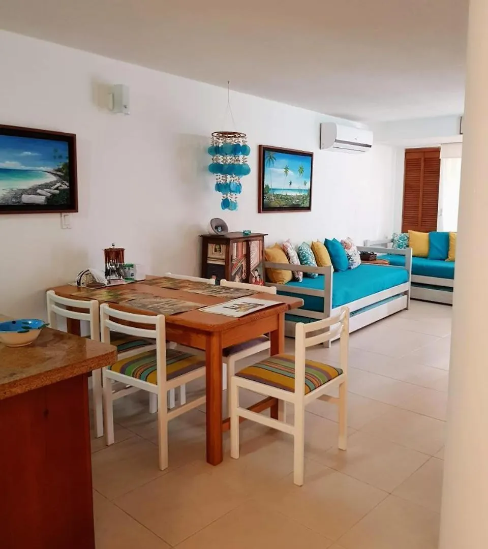 Reef Aptos 1 Cuadra De La Playa San Andrés Kolombiya